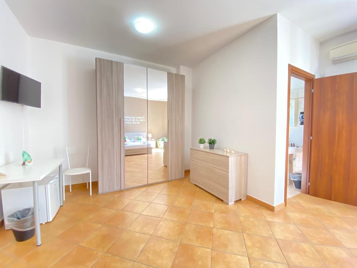 Maison Soleil Guest House 加利波利 外观 照片